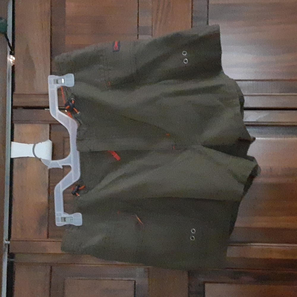 Route 66 Olive Green utility shorts sz 14 (small)